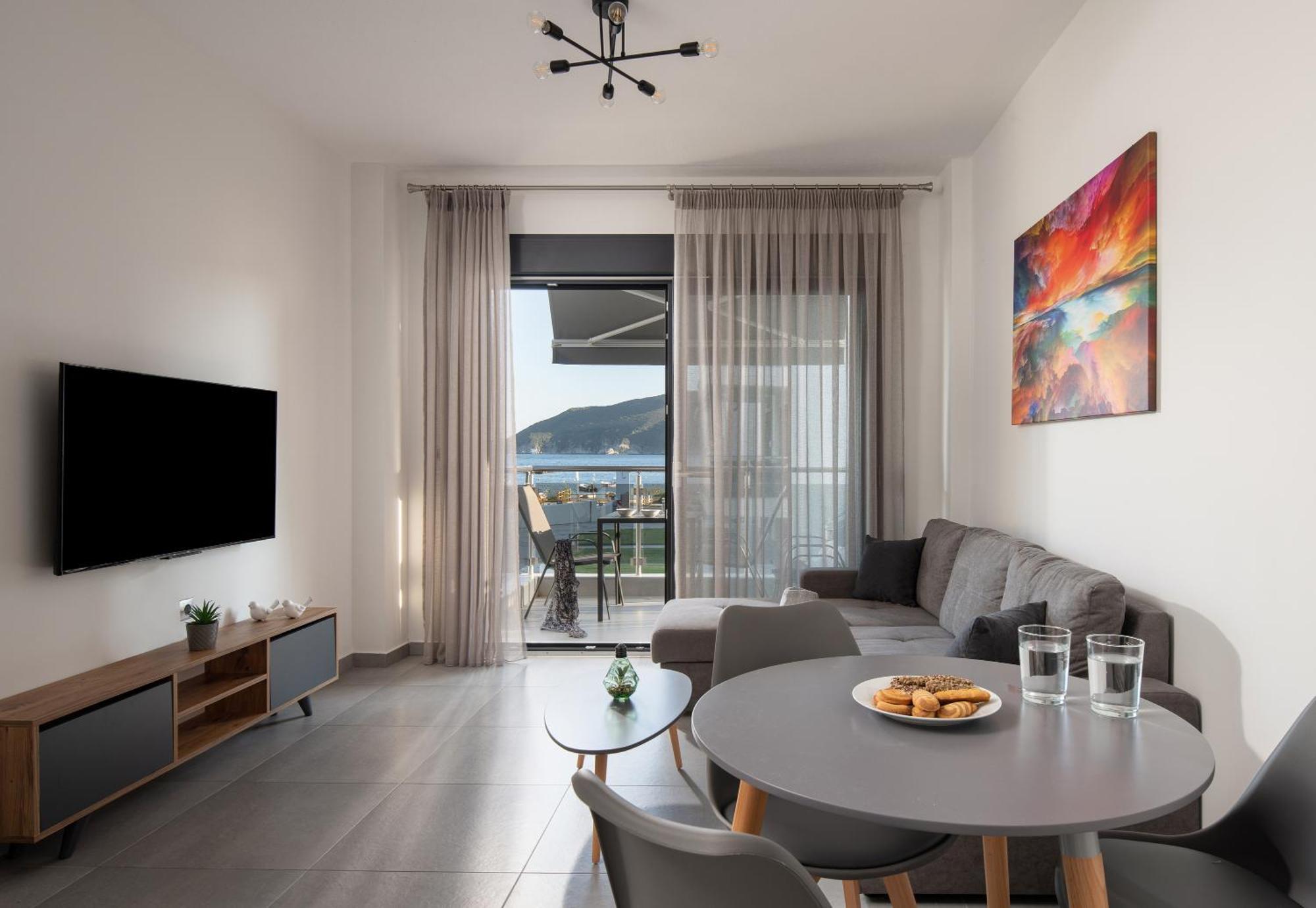 The Black Pearl Villas Kalamitsi  Exterior photo